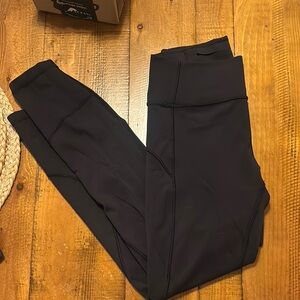 Lululemon Leggings - Fast and Free